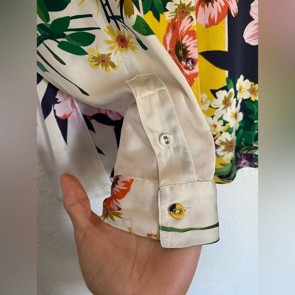 JOHNNY WAS Andrea Silk Floral Button up Print Women's Shirt Top - Picture 4 of 10